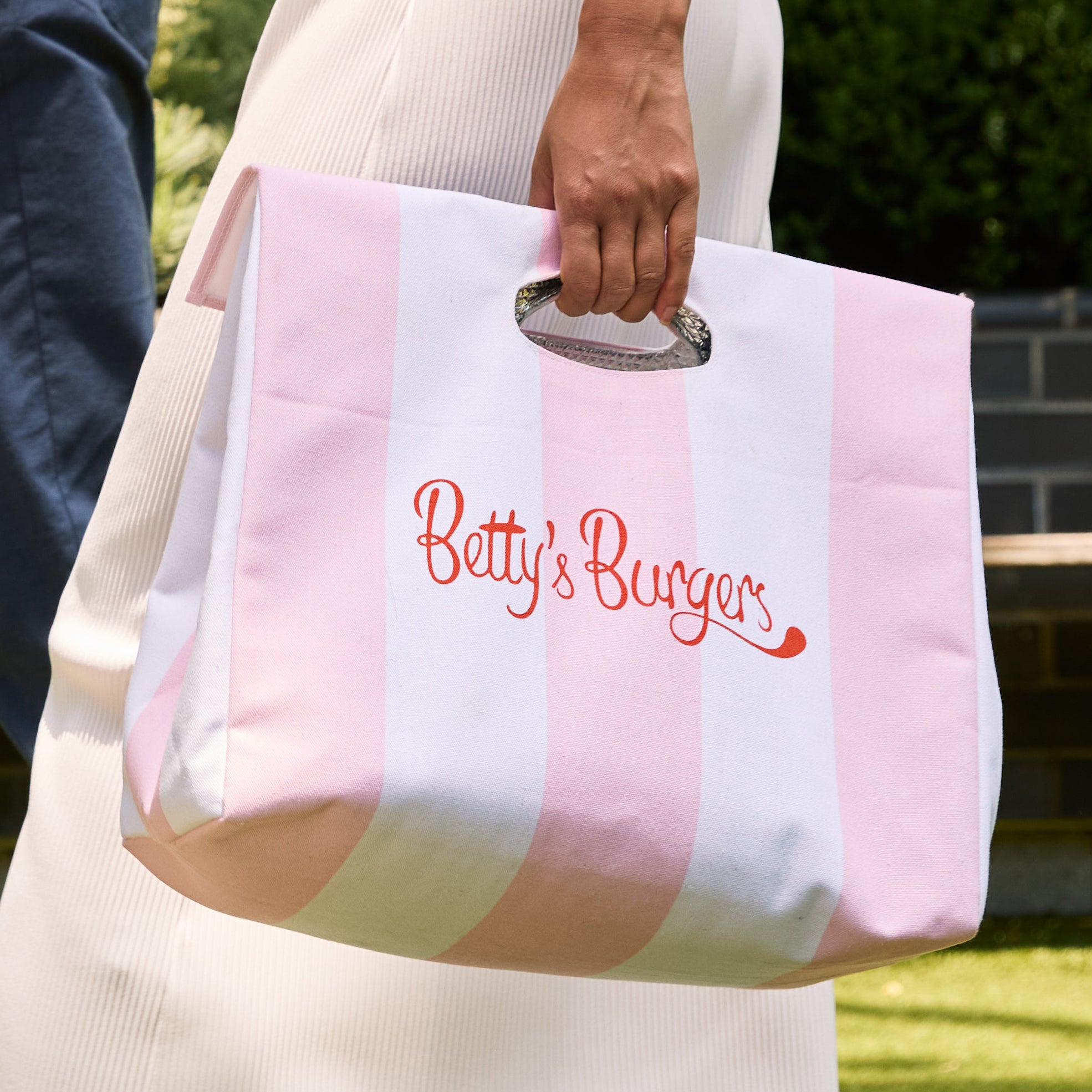 Betty's Burgers Cooler bag